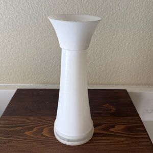 Vintage Tupperware Jifi-Sift Flour Sifter